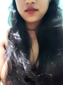 Snapshot of SugarWithSpice chatting on April 2, 2026, 8:32 am SugarWithSpice online show from April 2, 2026, 8:32 am