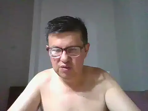 GRANTSEXYGUY online show from August 3, 2026, 3:47 am