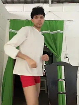 Axel-Mejia online show from March 18, 2026, 6:53 pm