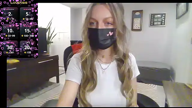 Magical Milf MelissaXX online show from September 28, 2025, 2:57 pm