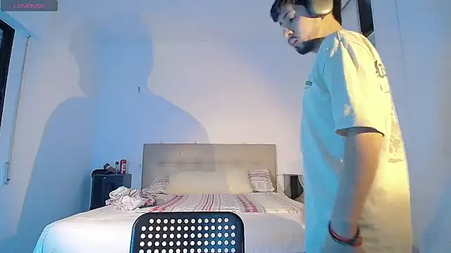 Dimax xxx online show from October 10, 2025, 8:31 pm