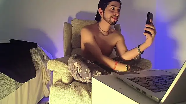 Dimax xxx online show from December 17, 2025, 10:59 pm