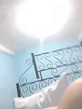 barbielamaravilla11 online show from February 15, 2026, 2:23 am