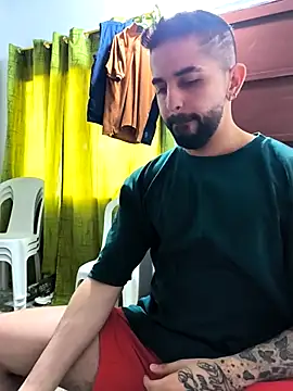 giannis090 online show from February 8, 2026, 9:01 pm