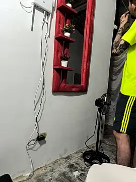 giannis090 online show from October 9, 2025, 7:47 pm