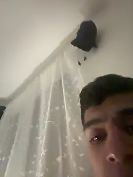 Mexican boy 21 online show from September 27, 2025, 3:56 am