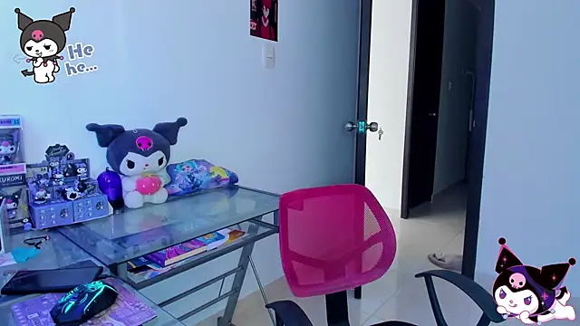 KeitaMoon online show from September 24, 2025, 8:04 pm