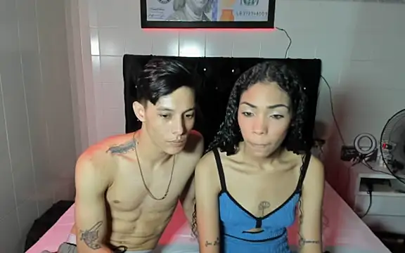 ZafiroAndFlynn online show from June 11, 2026, 3:47 am