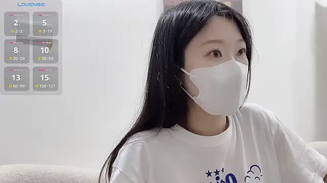 Snapshot of ni_ni01 chatting on March 10, 2026, 2:43 pm ni ni01 online show from March 10, 2026, 2:43 pm