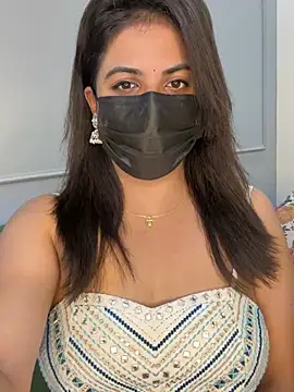 Snapshot of best_couple19 chatting on March 21, 2026, 7:07 pm best couple19 online show from March 21, 2026, 7:07 pm