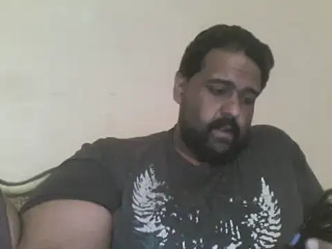 elpoop7305 online show from May 16, 2026, 12:04 pm