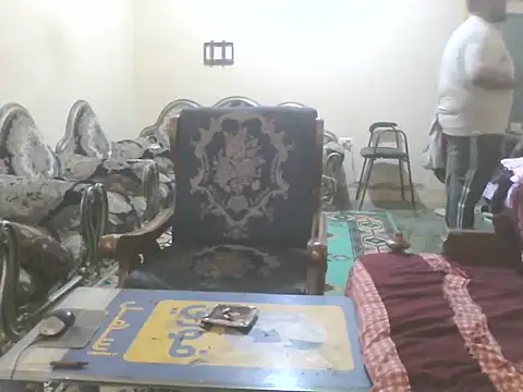 elpoop7305 online show from October 29, 2025, 10:14 am