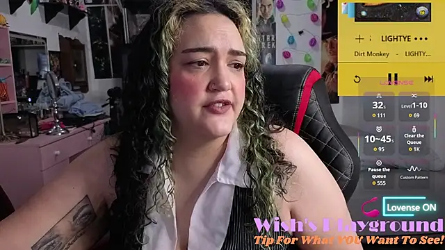 nevermakeawish online show from October 18, 2025, 12:12 am