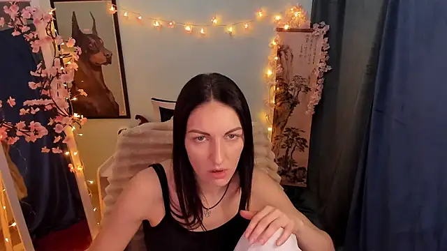 Aurora Loveu online show from February 9, 2026, 9:57 pm