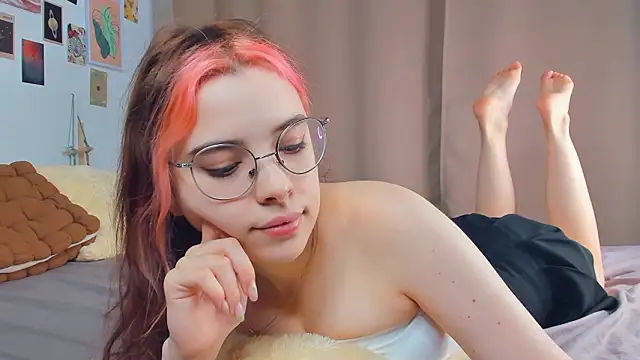 VedaSchulz online show from February 14, 2026, 7:14 pm