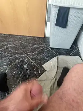 Snapshot of geilheit12 chatting on March 10, 2026, 10:41 am geilheit12 online show from March 10, 2026, 10:41 am