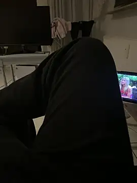 Snapshot of geilheit12 chatting on March 5, 2026, 7:32 pm geilheit12 online show from March 5, 2026, 7:32 pm