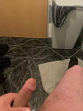 Snapshot of geilheit12 chatting on March 8, 2026, 2:15 am geilheit12 online show from March 8, 2026, 2:15 am