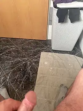 Snapshot of geilheit12 chatting on March 6, 2026, 2:56 pm geilheit12 online show from March 6, 2026, 2:56 pm