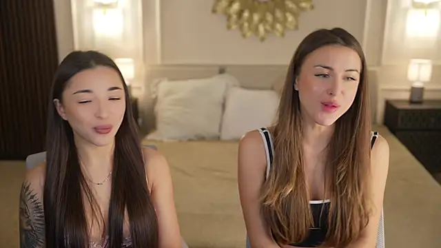 Luna secretgirl online show from November 25, 2025, 8:36 am