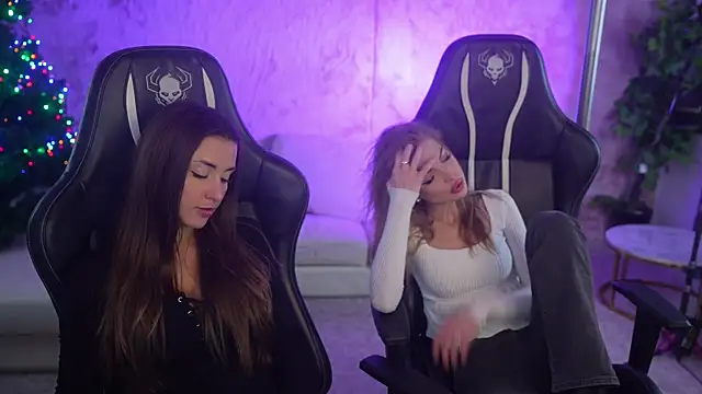 Luna secretgirl online show from December 23, 2025, 8:24 am