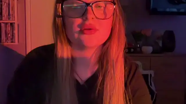 Snapshot of SexySashaxox chatting on February 5, 2026, 12:23 pm SexySashaxox online show from February 5, 2026, 12:23 pm