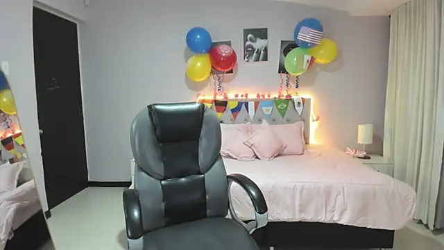 Snapshot of Miss_Cataleya__ chatting on June 17, 2026, 11:42 am Miss Cataleya online show from June 17, 2026, 11:42 am