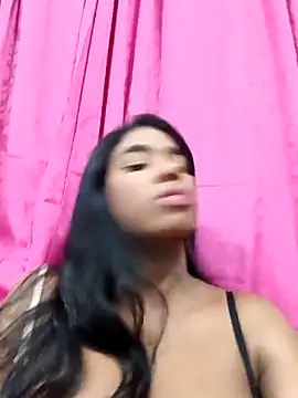 KendraChavez  online show from October 12, 2025, 5:42 am