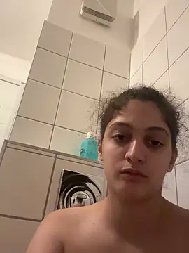 DreamThickCouple online show from September 29, 2025, 9:42 pm