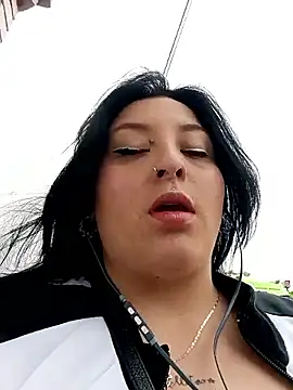 megan fox5 online show from October 3, 2025, 2:40 pm