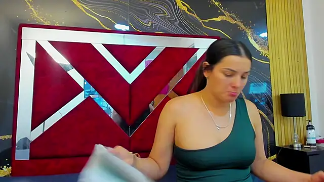 VioletRose as online show from February 1, 2026, 11:36 pm