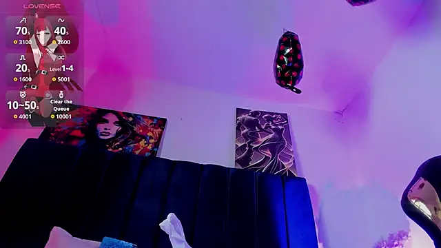 Annie switt online show from November 9, 2025, 4:38 am