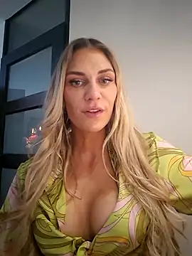 Melody1600 online show from October 29, 2025, 9:25 pm