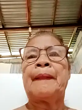 Sweet-Lita50 online show from October 5, 2025, 12:45 am