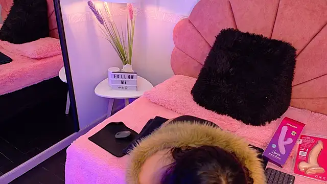 Conejita 420 online show from October 11, 2025, 7:15 pm