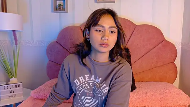 Conejita 420 online show from October 6, 2025, 8:09 pm