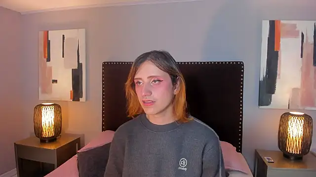 seraphine star online show from February 11, 2026, 3:06 am