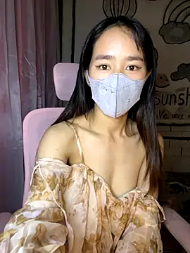 TiNa 04 online show from October 1, 2025, 4:17 am