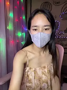 TiNa 04 online show from October 4, 2025, 11:12 am