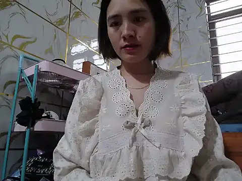 Lyzizi lovely09 online show from November 24, 2025, 2:22 am