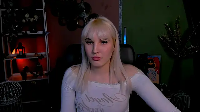 marta smith online show from November 17, 2025, 9:41 pm