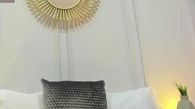 Snapshot of CharlotteBrownn_ chatting on May 7, 2026, 1:21 am CharlotteBrownn online show from May 7, 2026, 1:21 am