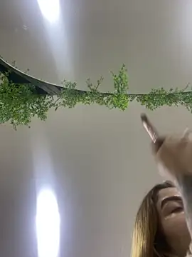 CharlotteBrownn  online show from October 24, 2025, 3:05 am