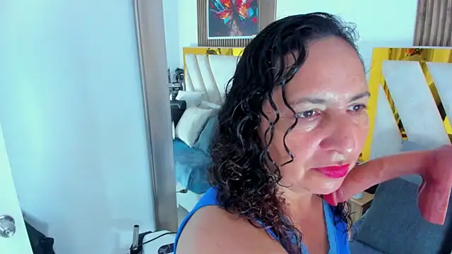 Luna Naughty1 online show from July 14, 2026, 6:36 pm