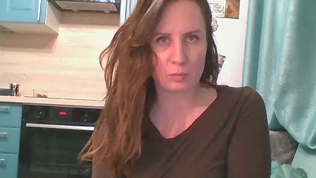 Snapshot of ALICAINWONDERLAND chatting on April 2, 2026, 5:52 pm ALICAINWONDERLAND online show from April 2, 2026, 5:52 pm