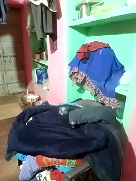 Sonam9696 online show from December 3, 2025, 7:02 pm