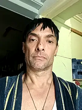 Snapshot of dicinyou80 chatting on March 27, 2026, 7:37 pm dicinyou80 online show from March 27, 2026, 7:37 pm