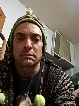 Snapshot of dicinyou80 chatting on November 28, 2025, 4:56 am dicinyou80 online show from November 28, 2025, 4:56 am