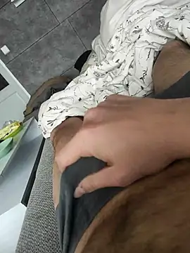 hansvonerotic1 online show from December 2, 2025, 11:56 am