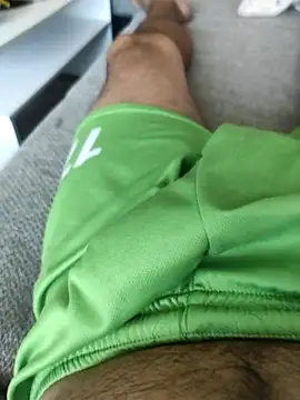 hansvonerotic1 online show from September 13, 2025, 9:42 am